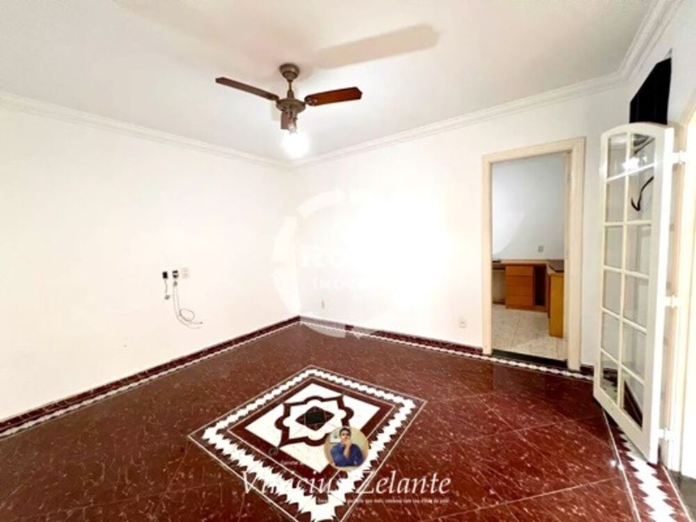Casa para alugar com 4 quartos, 209m² - Foto 14