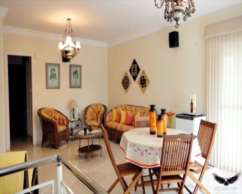 Cobertura à venda com 3 quartos, 330m² - Foto 1