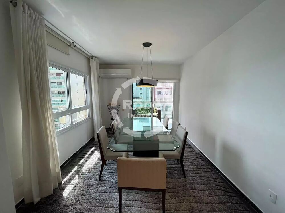 Apartamento para alugar com 3 quartos, 150m² - Foto 8