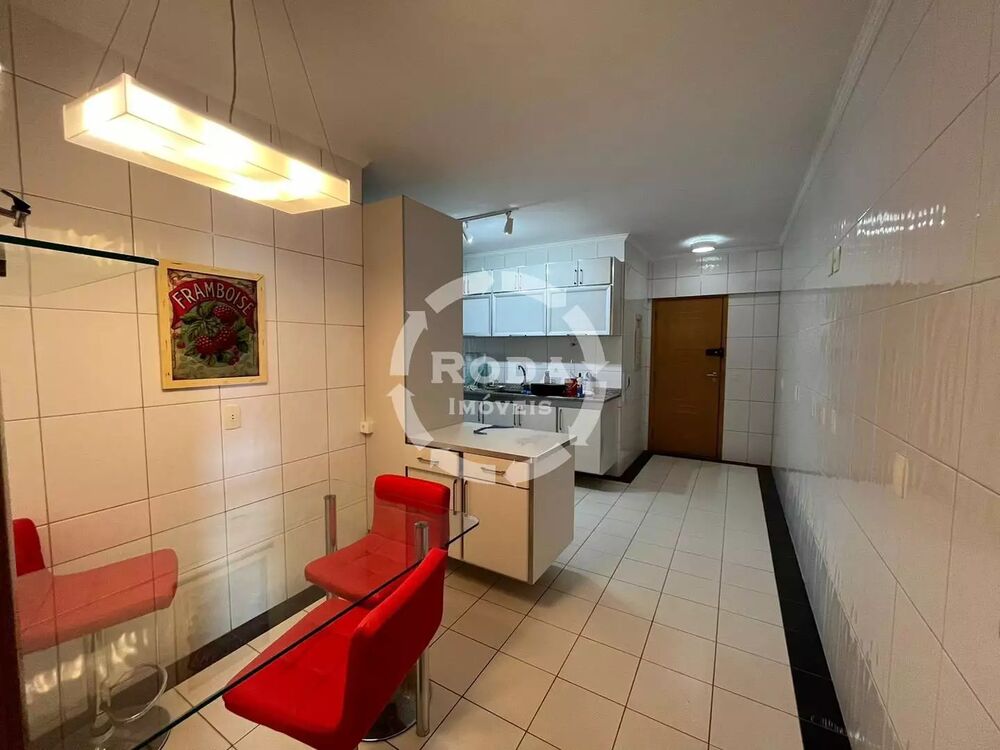 Apartamento para alugar com 3 quartos, 150m² - Foto 9