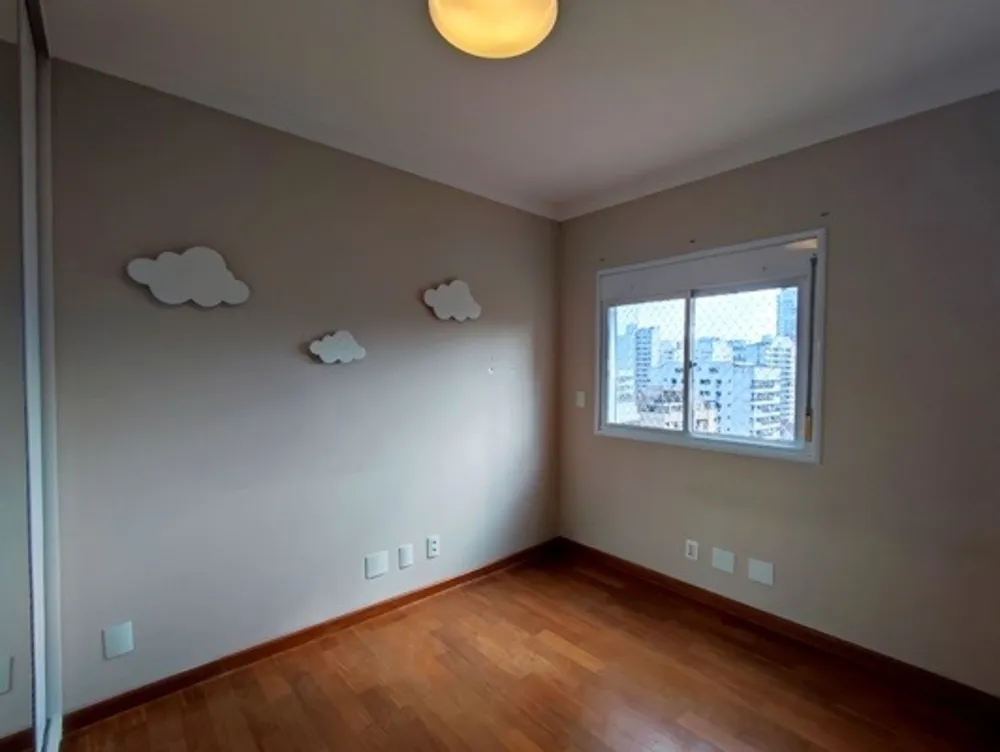 Apartamento, 4 quartos, 234 m² - Foto 11