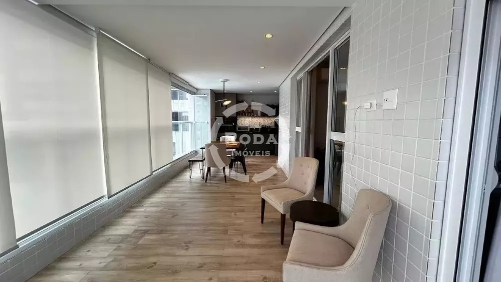 Apartamento à venda com 3 quartos, 129m² - Foto 4