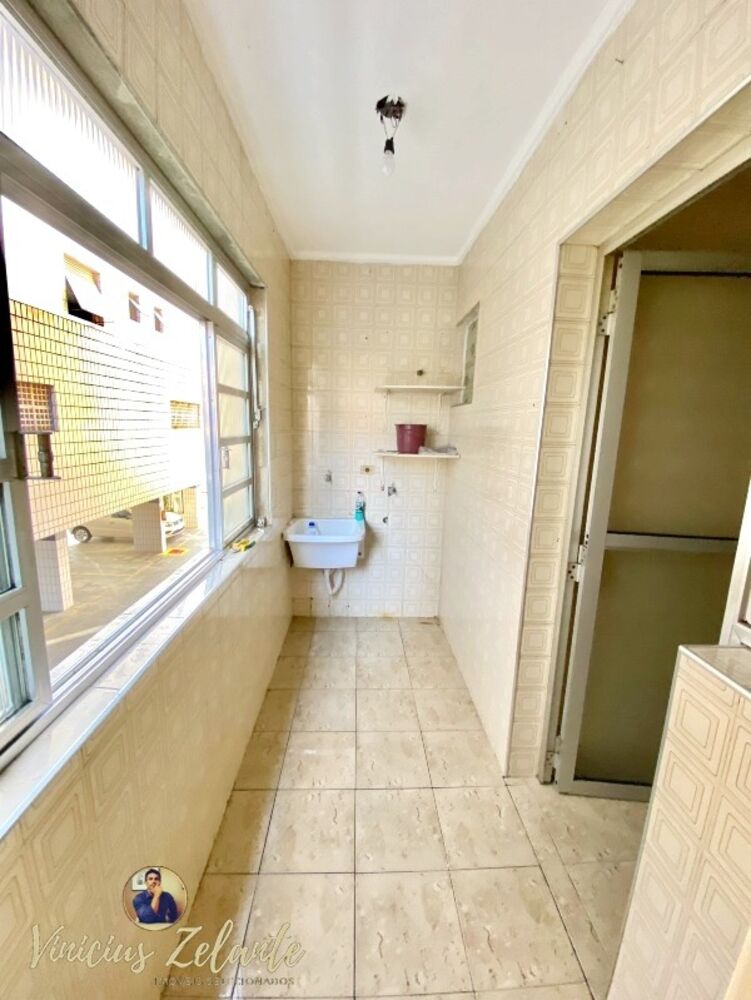 Apartamento à venda com 2 quartos, 70m² - Foto 18