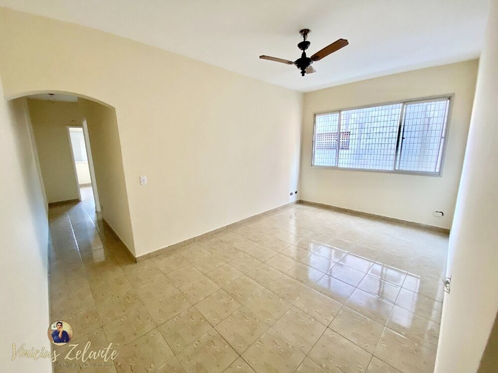 Apartamento à venda com 2 quartos, 70m² - Foto 1