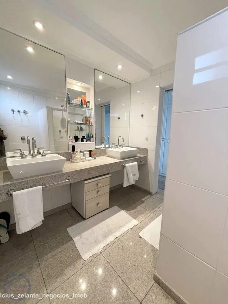 Apartamento, 3 quartos, 210 m² - Foto 11