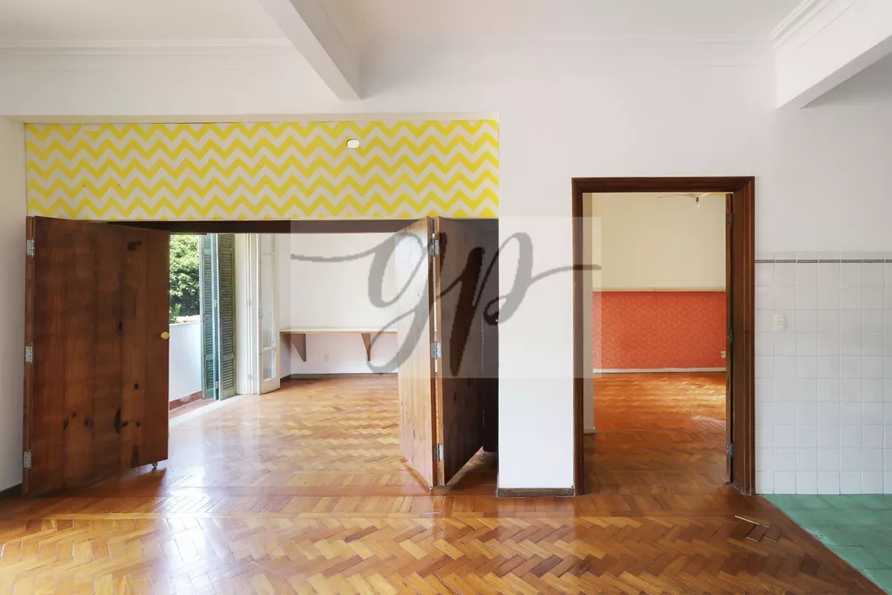 Apartamento à venda com 3 quartos, 115m² - Foto 4