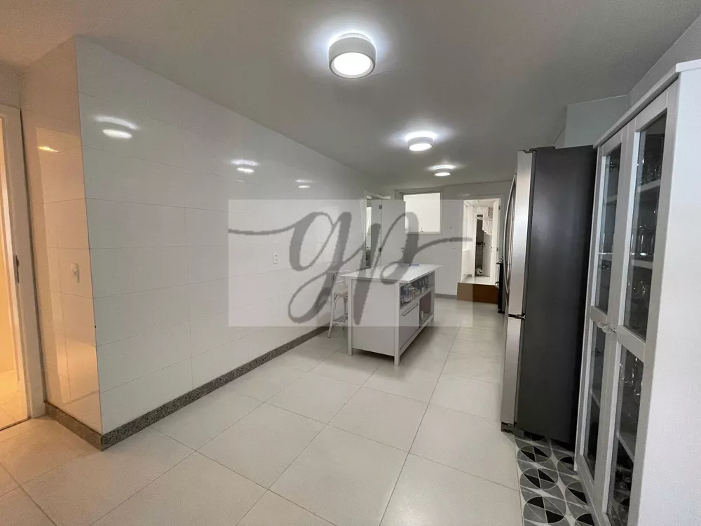 Apartamento, 3 quartos, 250 m² - Foto 35