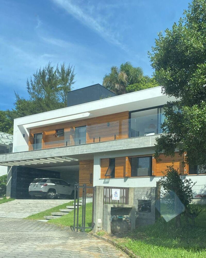 Casa, 4 quartos, 187 m² - Foto 1