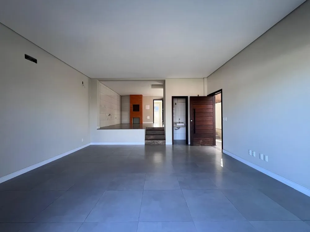 Casa, 3 quartos, 135 m² - Foto 1