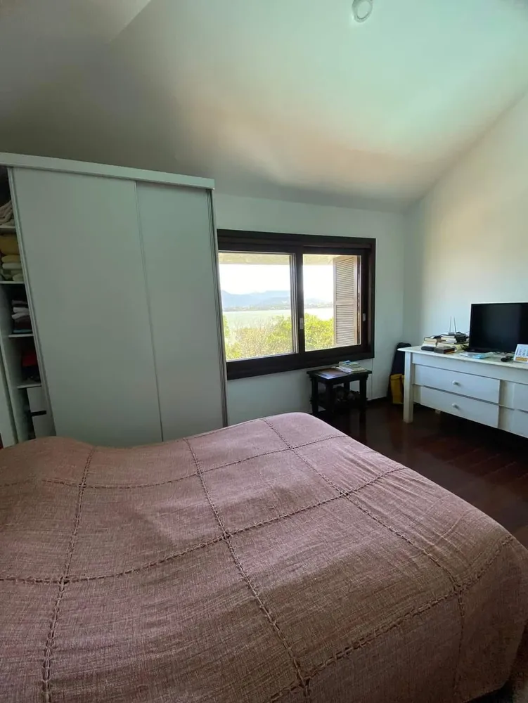 Casa, 3 quartos, 235 m² - Foto 14