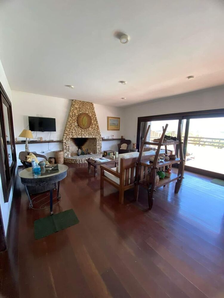 Casa, 3 quartos, 235 m² - Foto 1