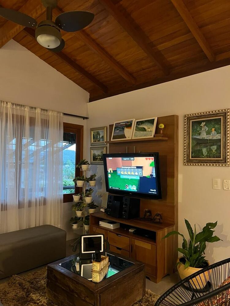 Casa, 4 quartos, 180 m² - Foto 2