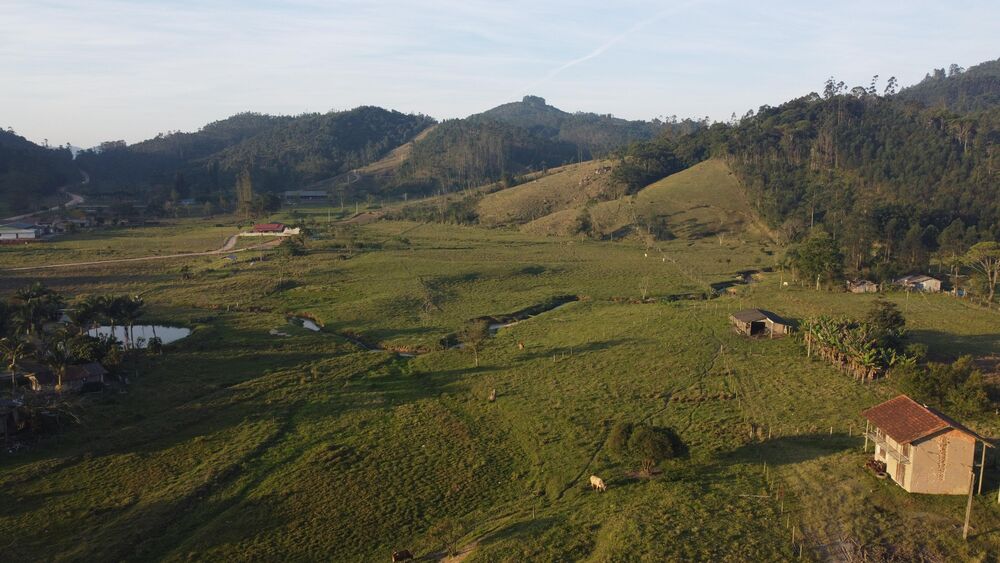 Terreno à venda, 250000m² - Foto 1