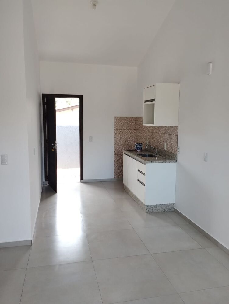 Casa, 2 quartos, 51 m² - Foto 2