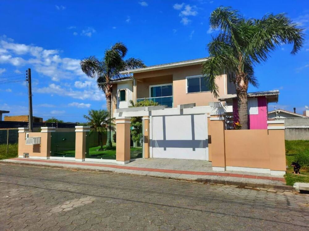 Casa, 3 quartos, 174 m² - Foto 1