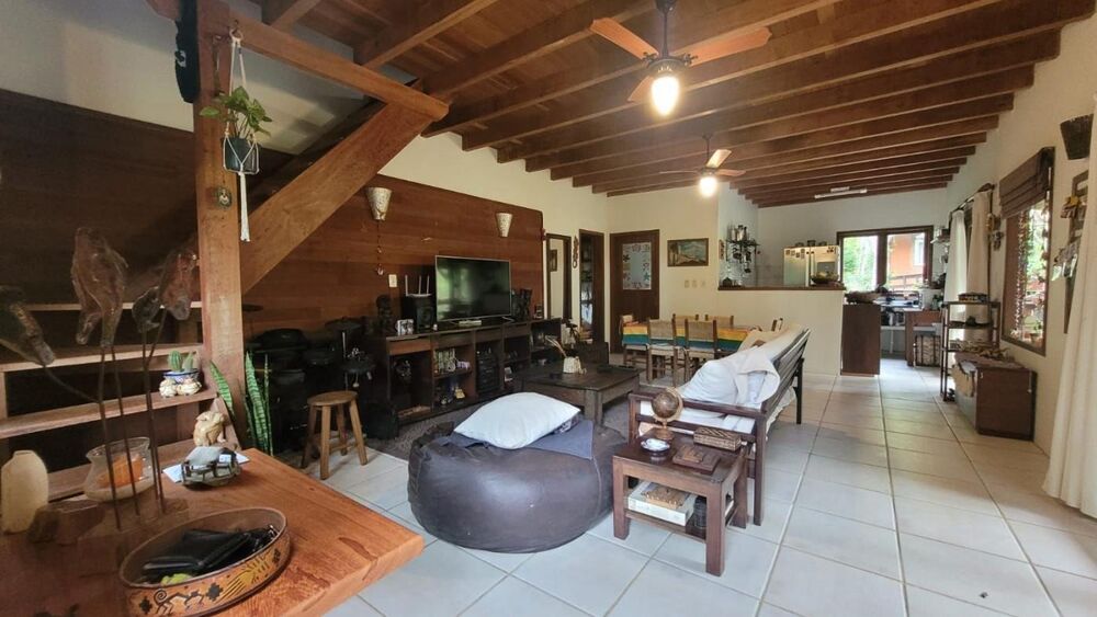 Casa à venda com 4 quartos, 170m² - Foto 6