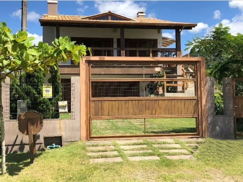 Casa, 3 quartos, 297 m² - Foto 1