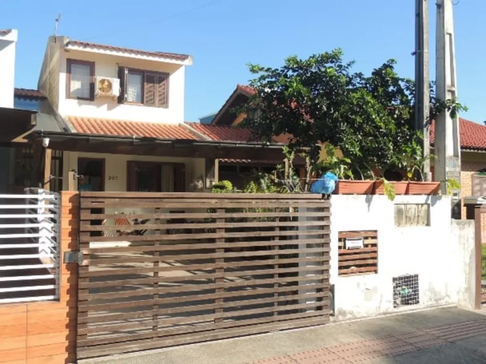 Casa, 2 quartos, 64 m² - Foto 1