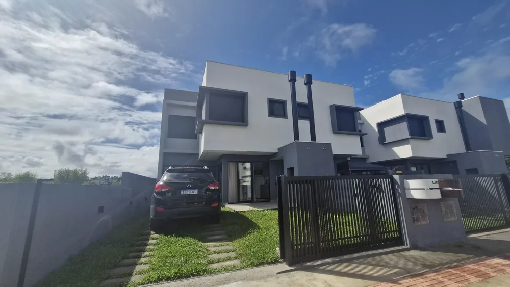 Casa, 2 quartos, 75 m² - Foto 1