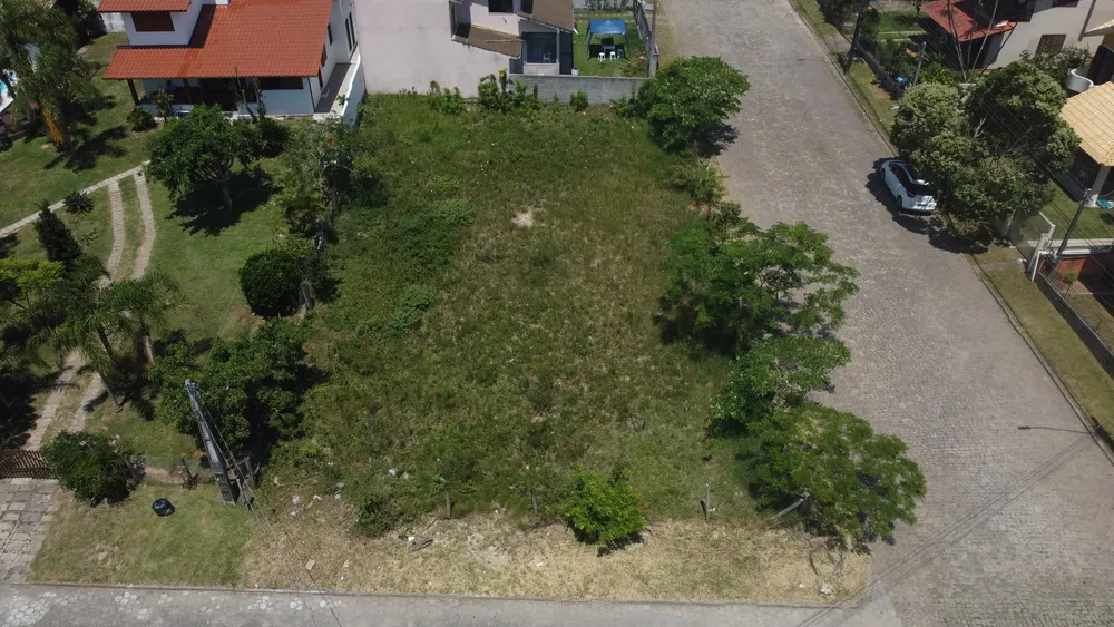 Loteamento e Condomínio, 640 m² - Foto 2