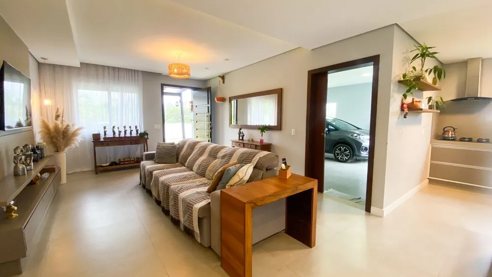 Casa, 3 quartos, 200 m² - Foto 2