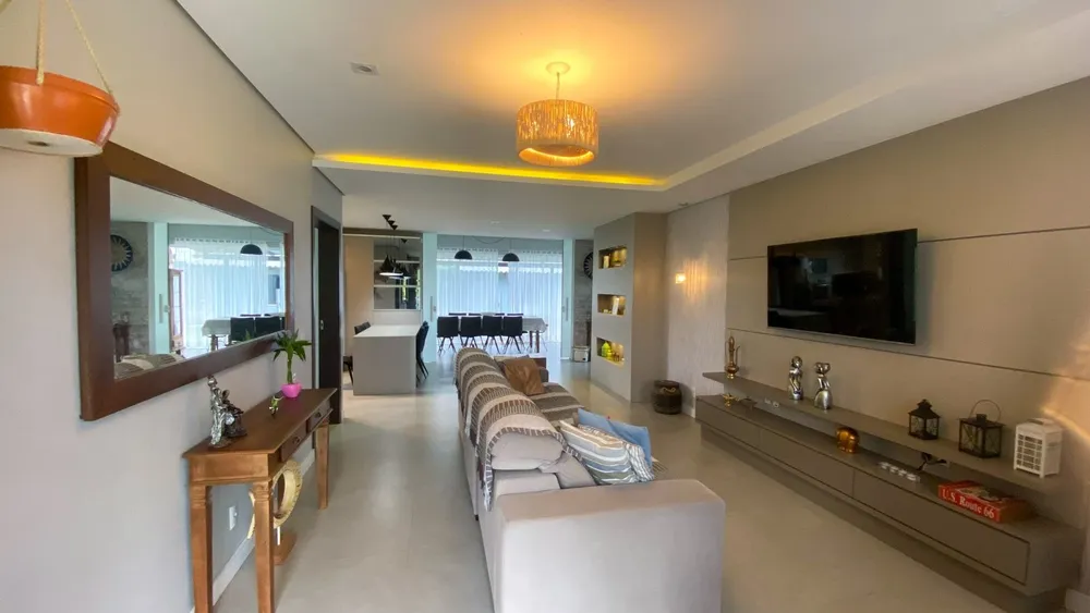 Casa, 3 quartos, 200 m² - Foto 3