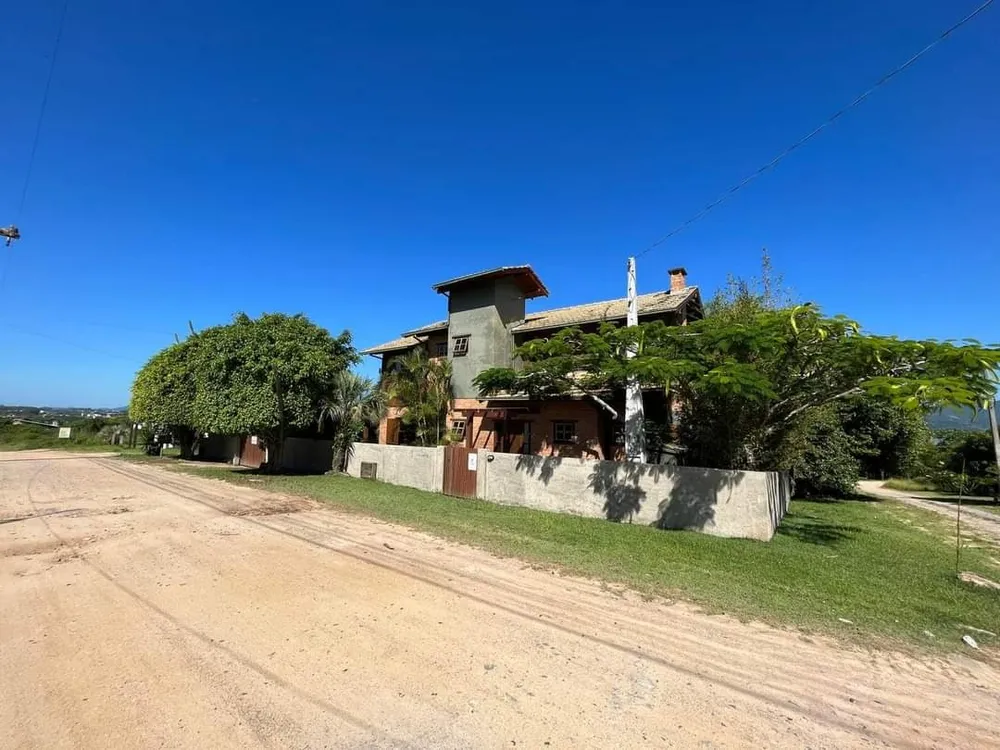 Casa, 3 quartos, 200 m² - Foto 6