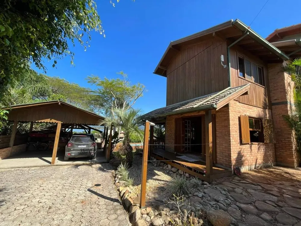 Casa, 3 quartos, 200 m² - Foto 7