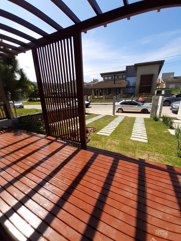 Casa, 4 quartos, 135 m² - Foto 1