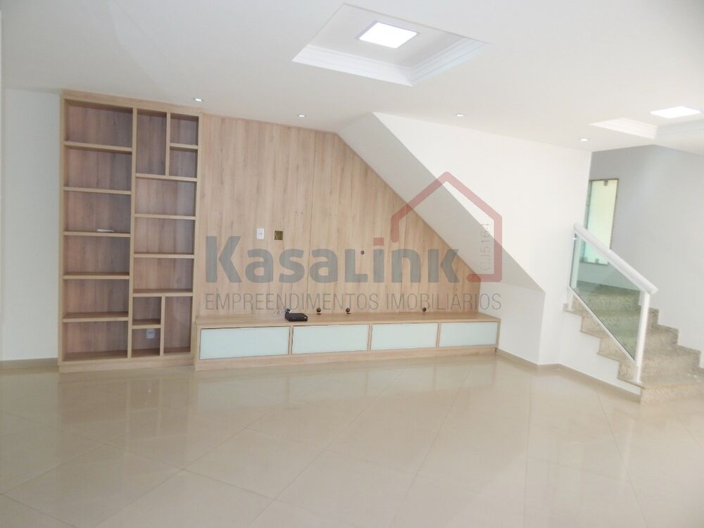 Casa à venda com 4 quartos, 330m² - Foto 10
