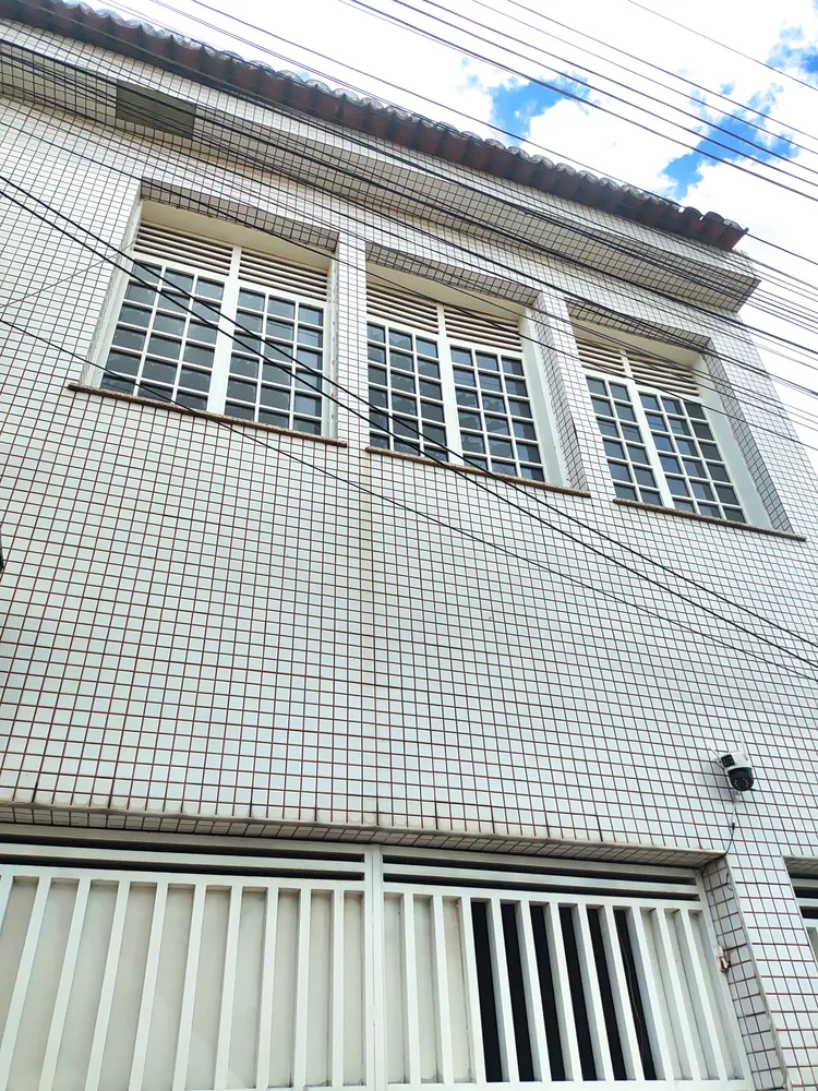 Casa, 3 quartos, 280 m² - Foto 2