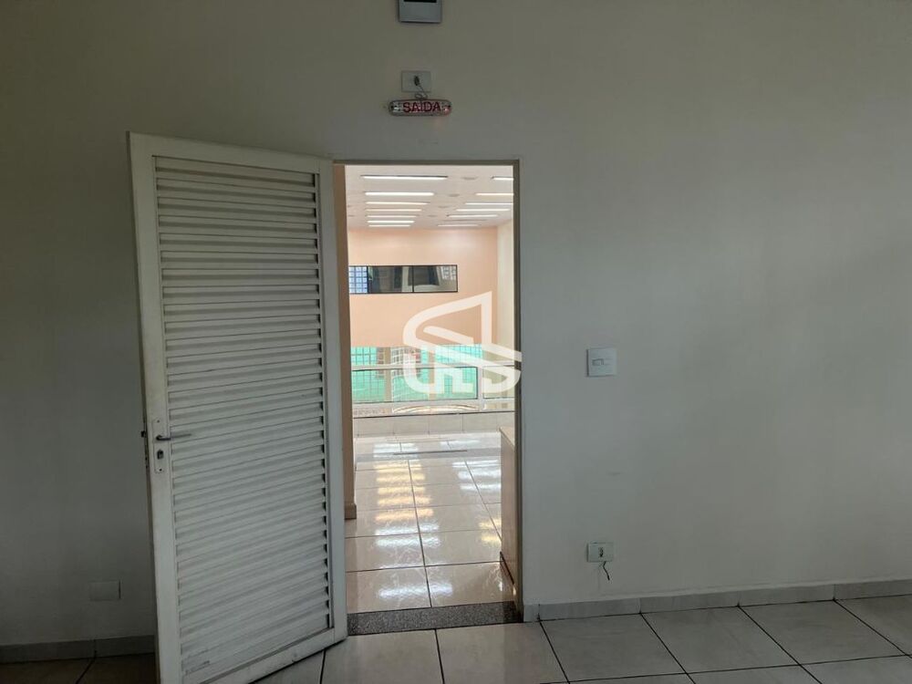 Sobrado à venda, 356m² - Foto 2
