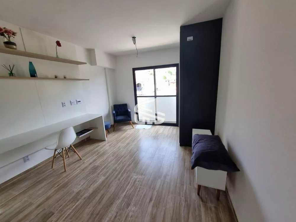 Apartamento à venda com 1 quarto, 24m² - Foto 2