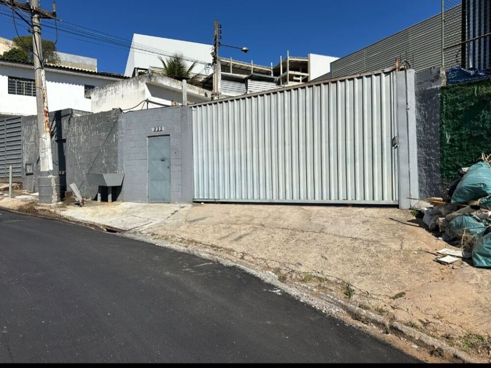 Depósito-Galpão, 1700 m² - Foto 1