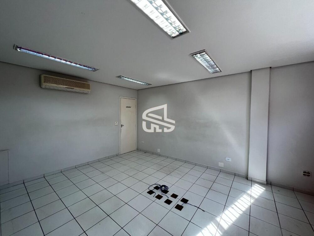 Prédio Inteiro à venda, 253m² - Foto 2