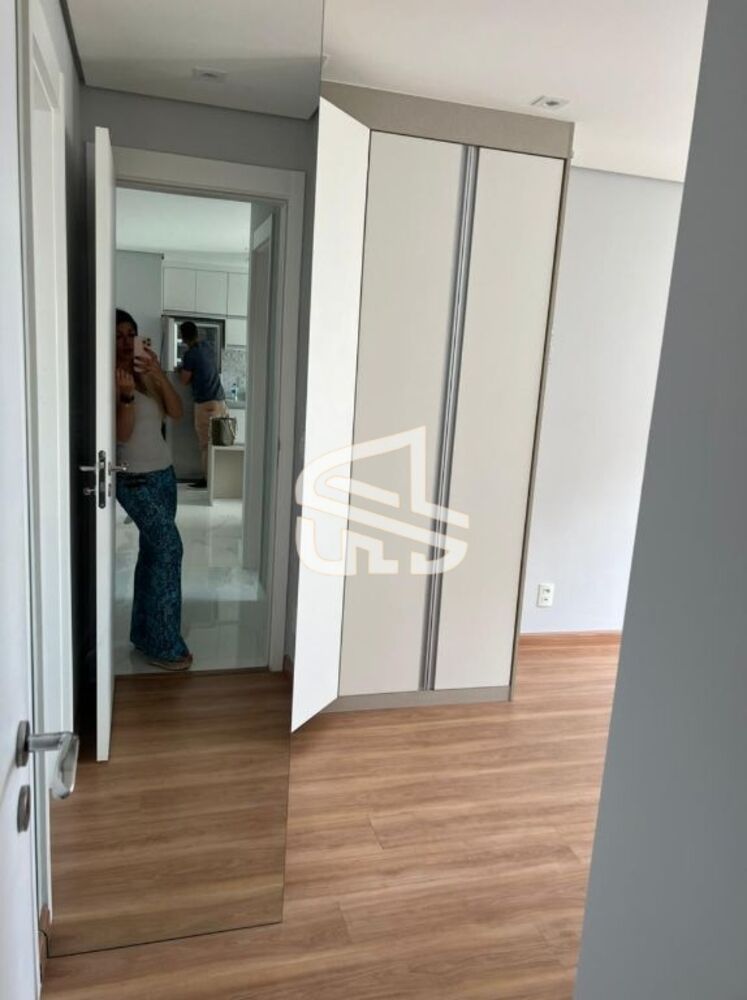 Apartamento à venda com 2 quartos, 62m² - Foto 10