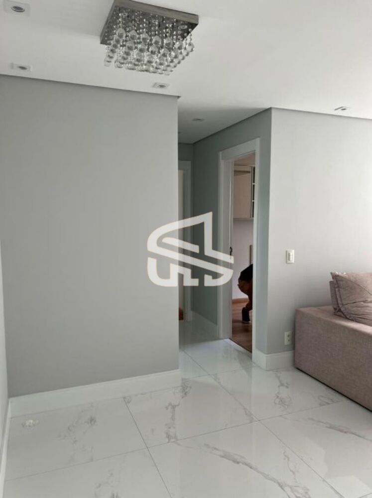 Apartamento à venda com 2 quartos, 62m² - Foto 18