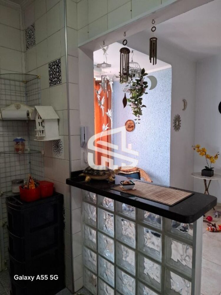 Apartamento à venda com 2 quartos, 65m² - Foto 11