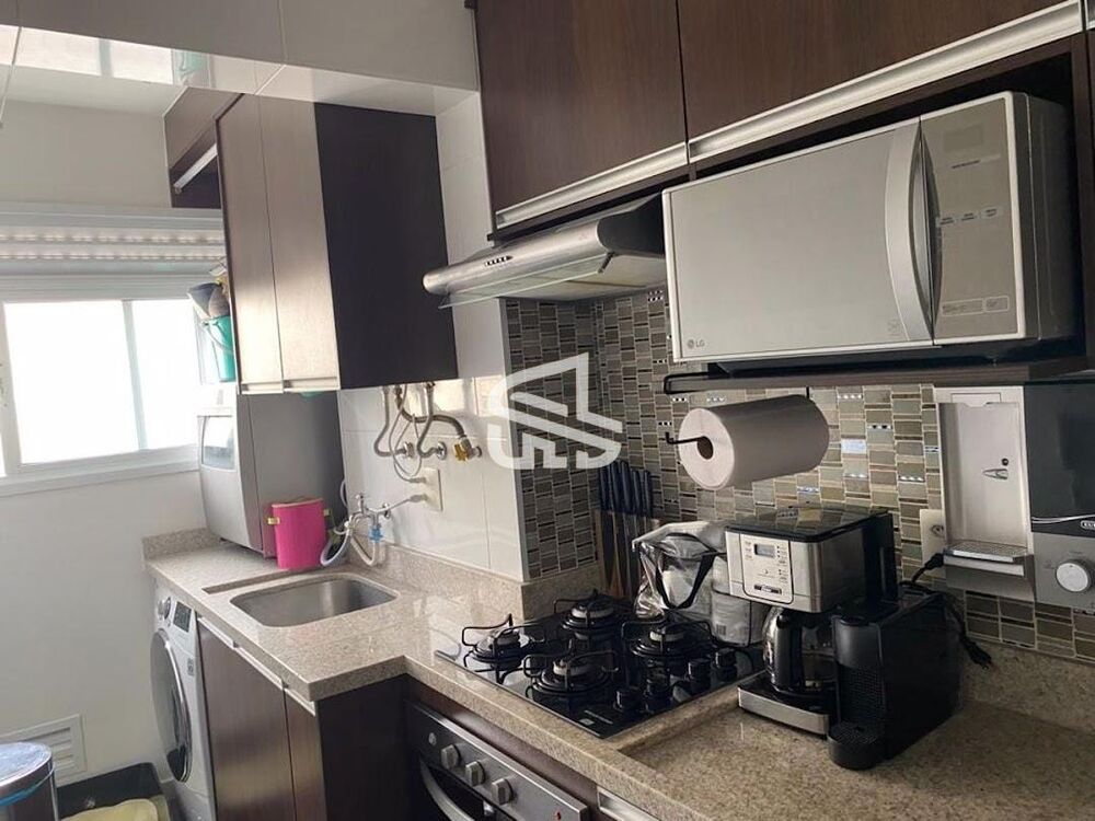 Apartamento à venda com 2 quartos, 58m² - Foto 7