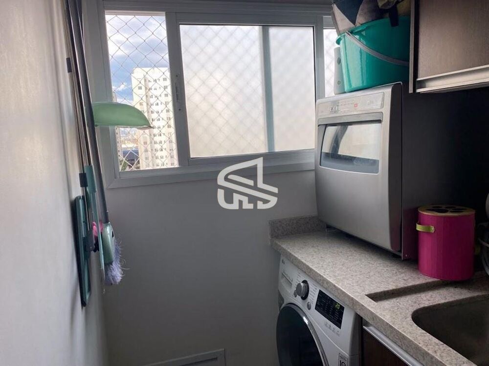 Apartamento à venda com 2 quartos, 58m² - Foto 27