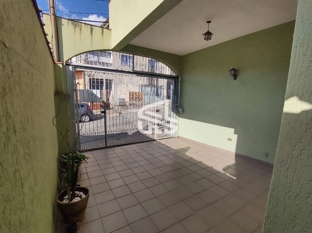 Sobrado à venda com 3 quartos, 108m² - Foto 1