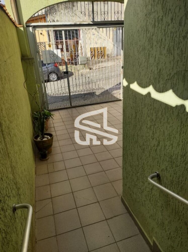 Sobrado à venda com 3 quartos, 108m² - Foto 2