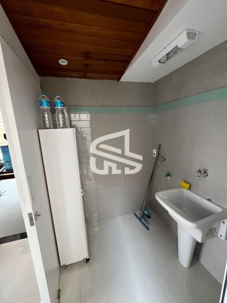 Cobertura, 3 quartos, 139 m² - Foto 4