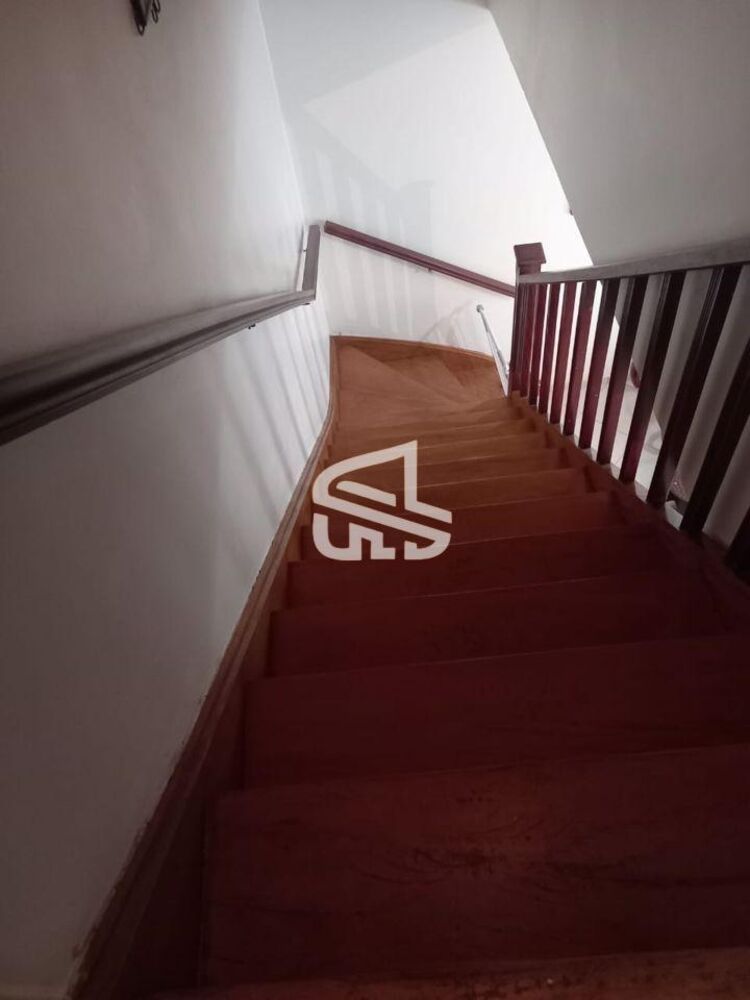 Sobrado à venda com 3 quartos, 227m² - Foto 2