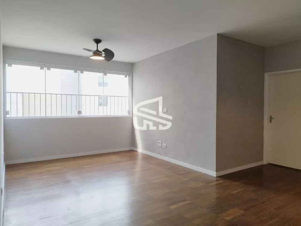 Apartamento para alugar com 3 quartos, 100m² - Foto 1