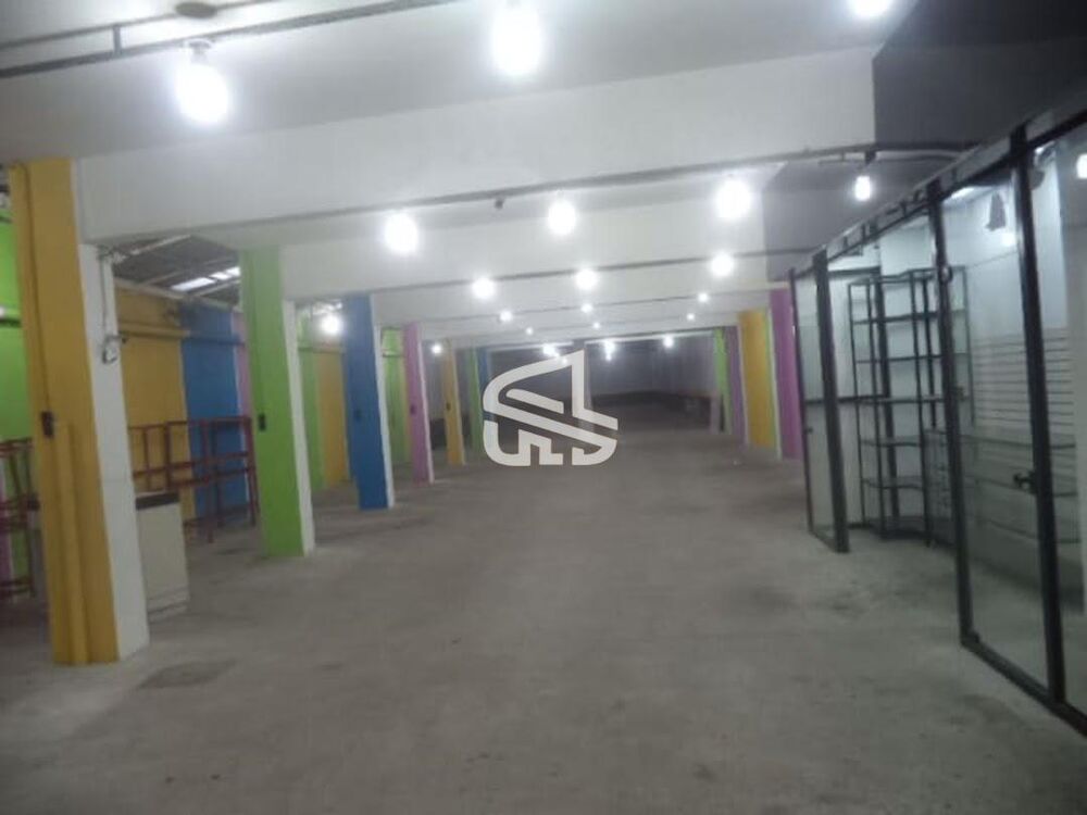 Loja-Salão para alugar, 1300m² - Foto 3