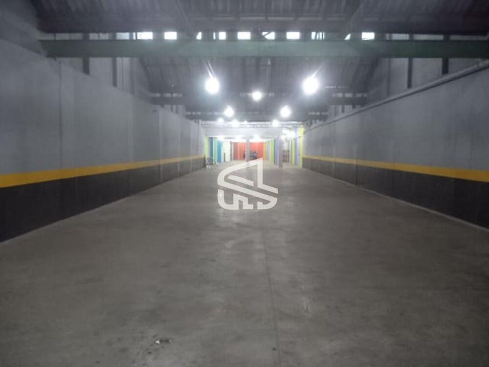 Loja-Salão para alugar, 1300m² - Foto 4