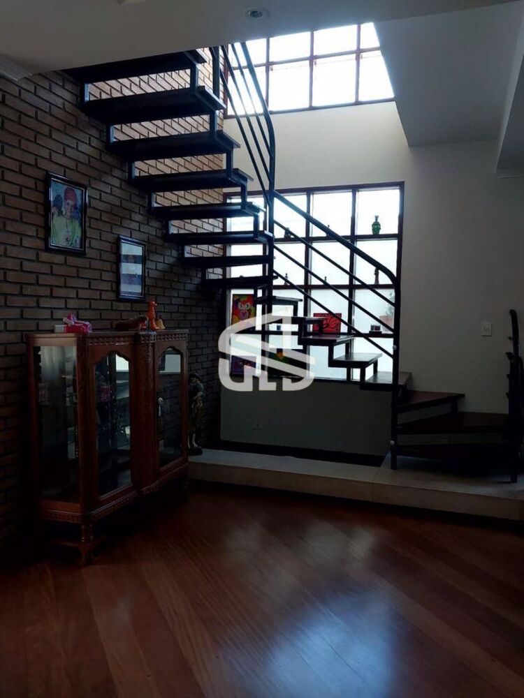 Sobrado à venda com 4 quartos, 400m² - Foto 32