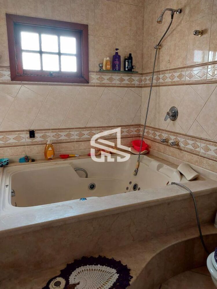 Sobrado à venda com 4 quartos, 400m² - Foto 11