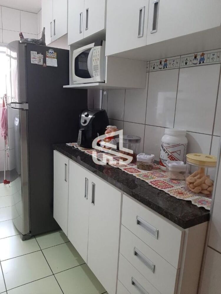 Apartamento à venda com 2 quartos, 70m² - Foto 27